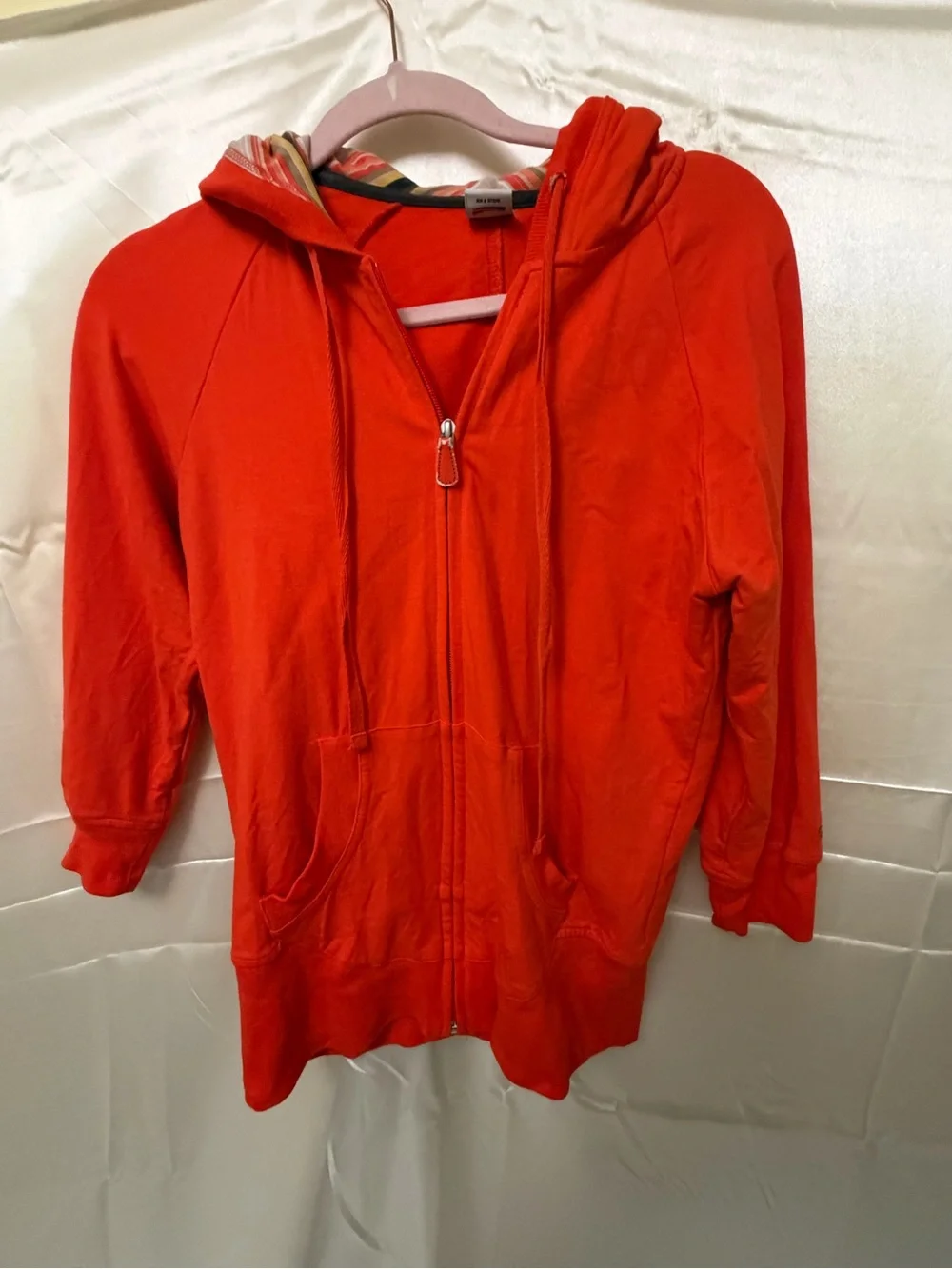 Alo Yoga Red Zip Hoodie M Bamboo Y2K Style Striped Hood Logo Jacket